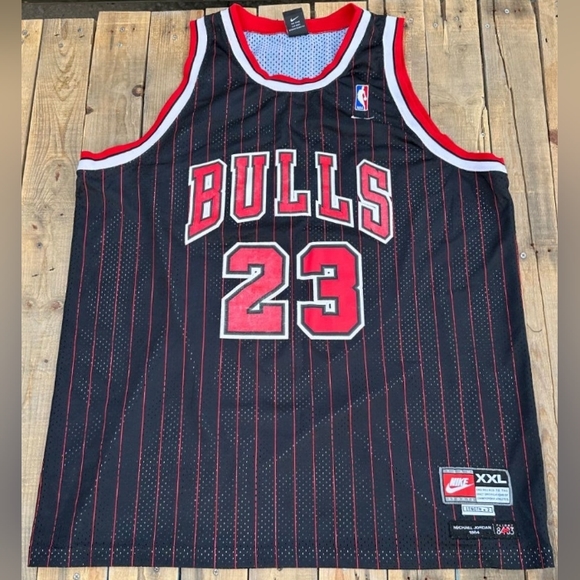 Vintage '90s Nike Michael Jordan Chicago bulls pinstripe Jersey Men's size 2XL